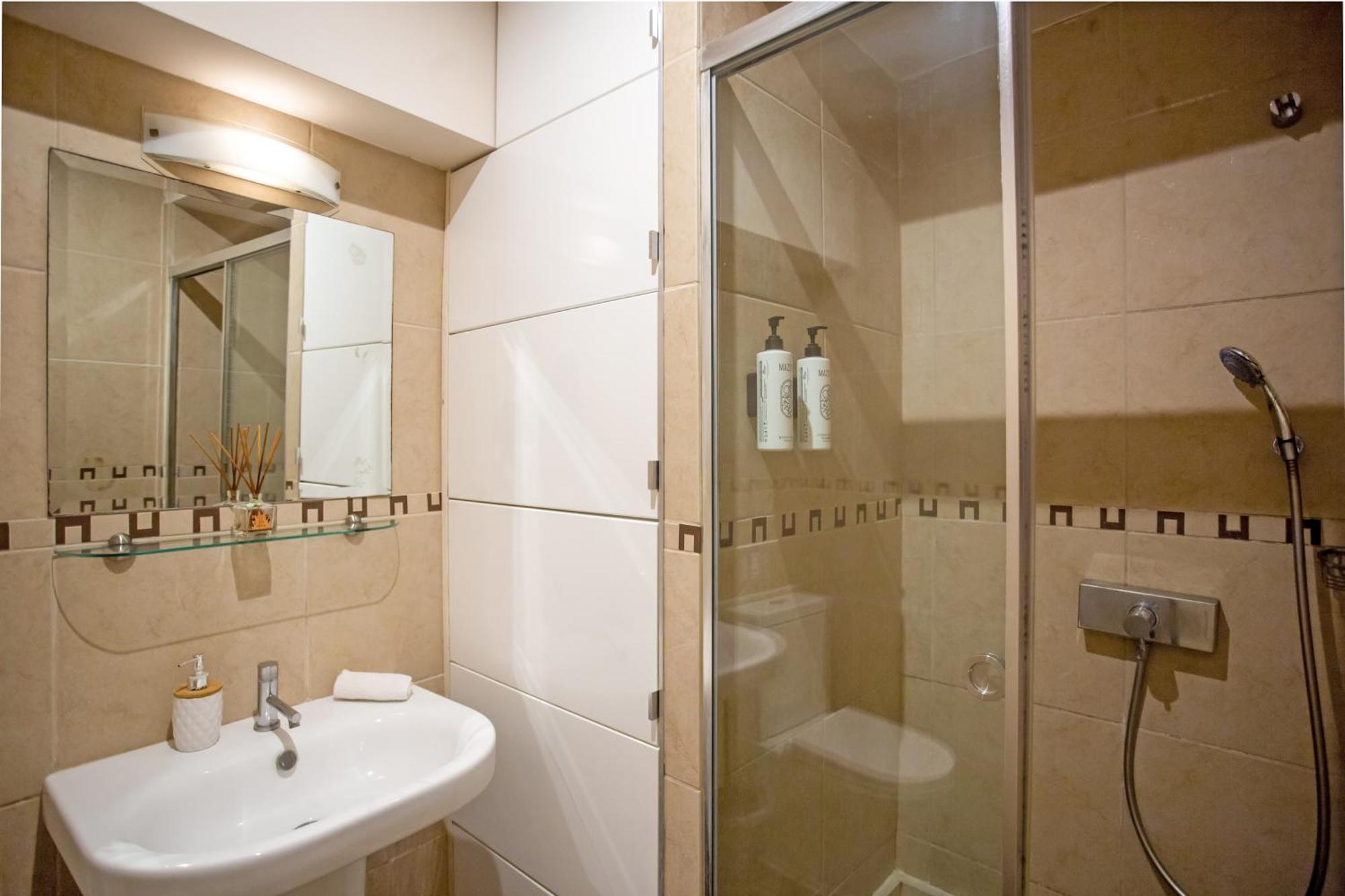 Guilford Loft Appartement Corfu  Buitenkant foto